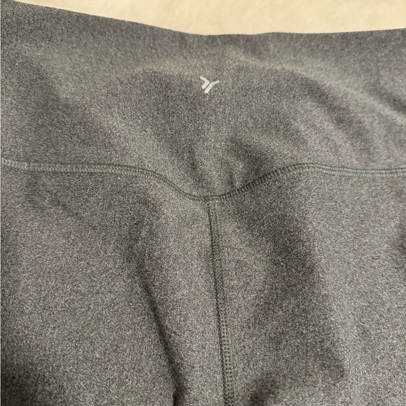 High Rise Crop Legging - Picture 6 of 11